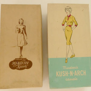 2 vintage shoe boxes Goodyear Musebeck womens 1950